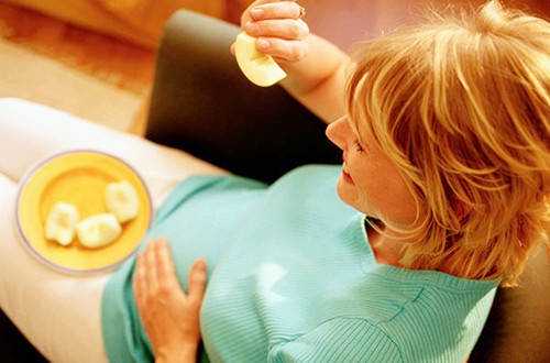宝宝六个月大适合吃哪些辅食？